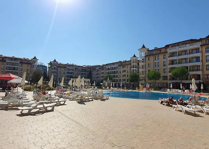 Royal Sun Premium סאני ביץ'