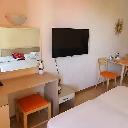 Royal Sun Premium Lägenhet *